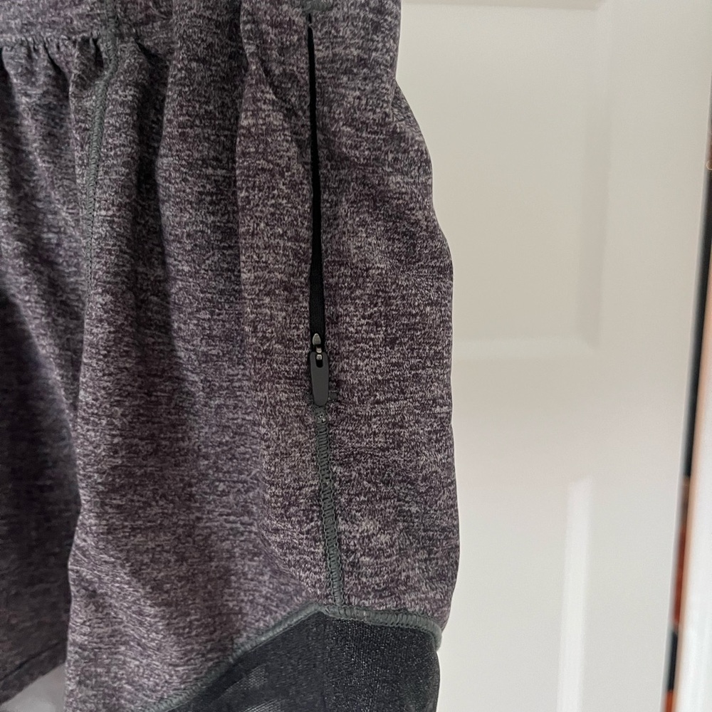 Lululemon shorts - Picture 6 of 11